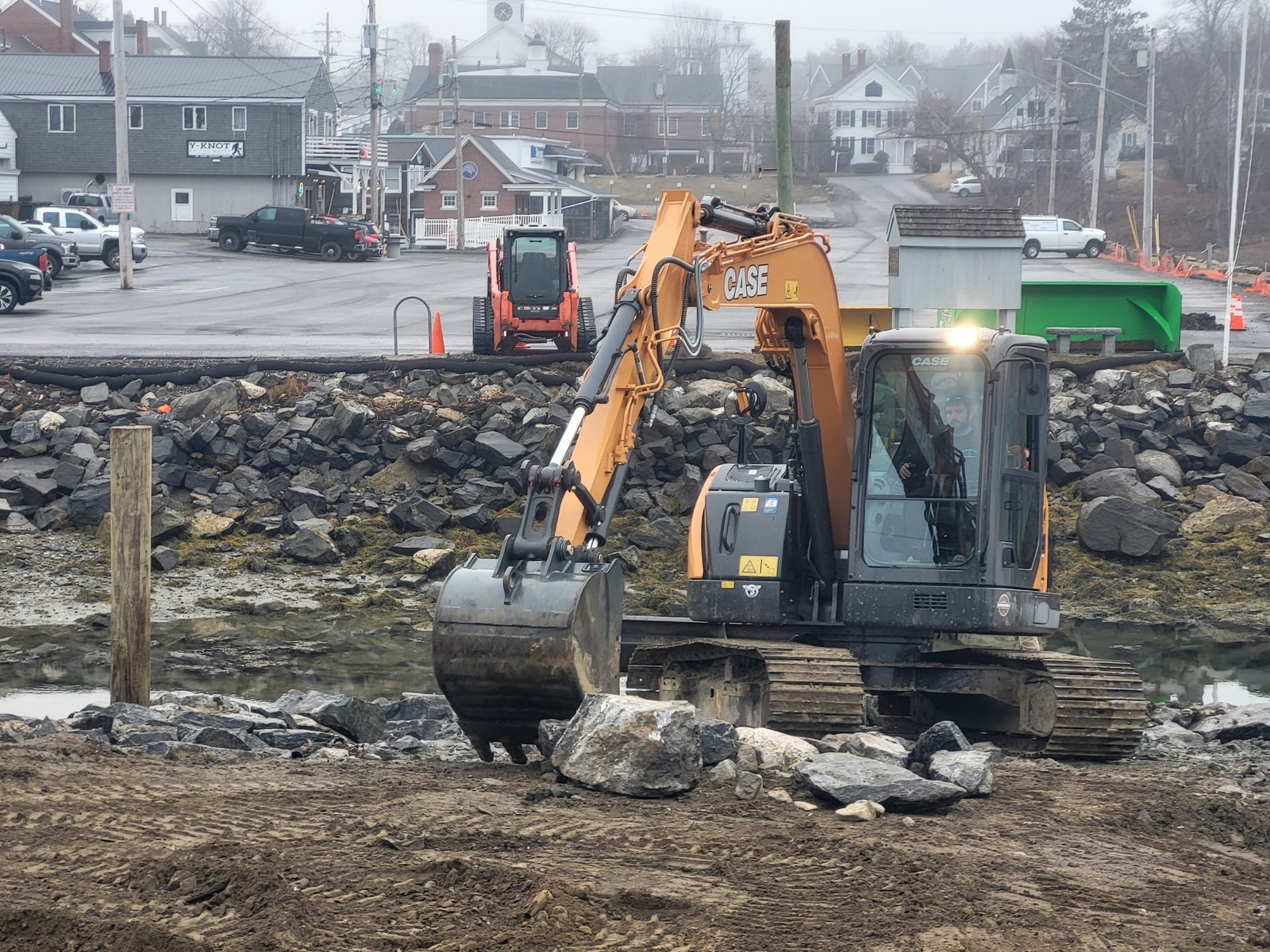 Shoreline stabilization and seawall project on the Maine coast — photo 5